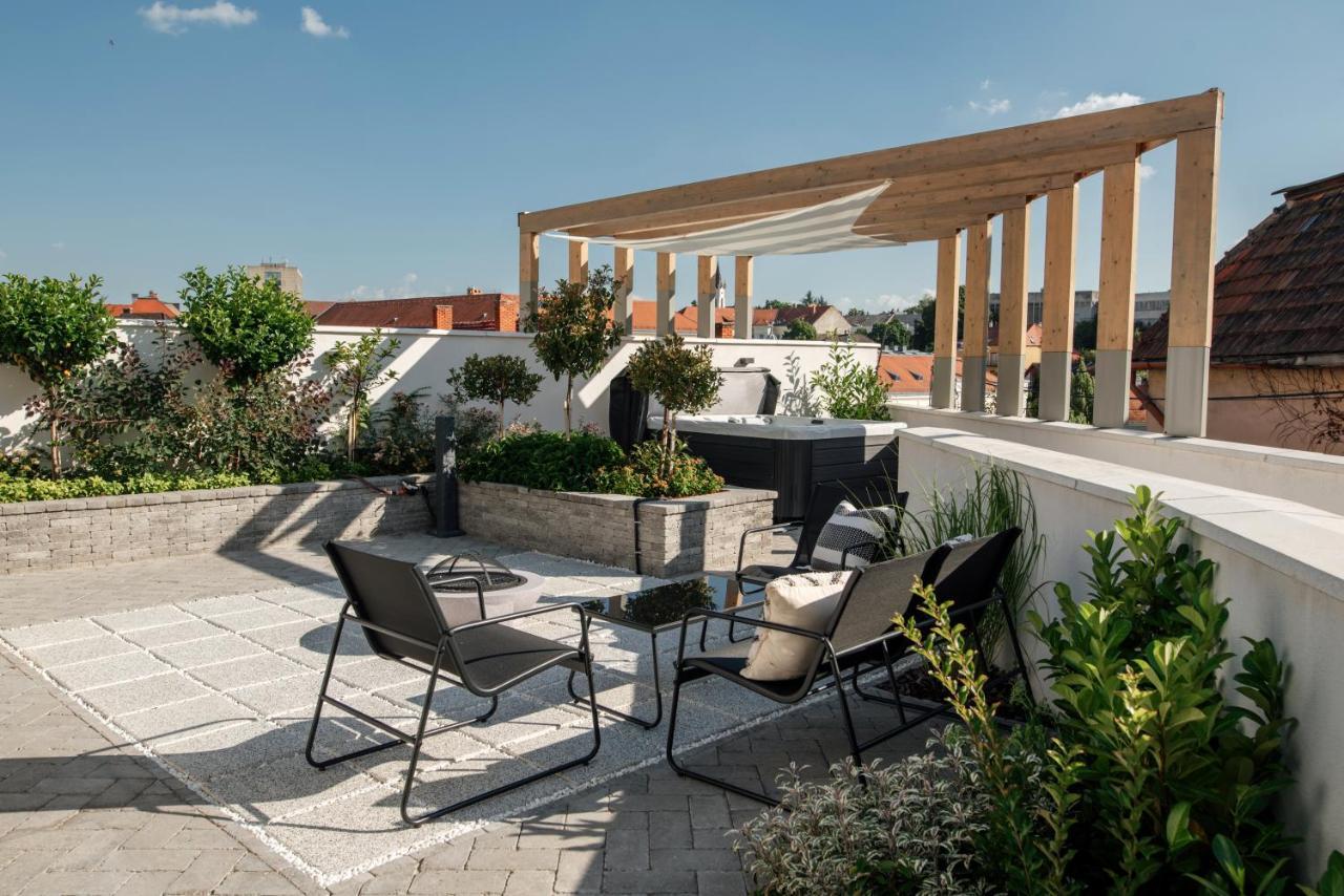 Loftlakasom**** Aparthotel Veszprem Exterior photo